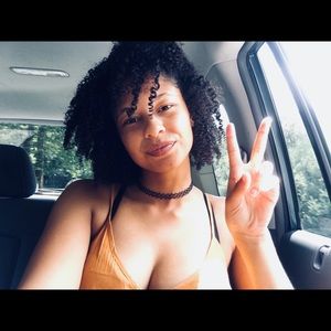 Meet your Posher, Cierra